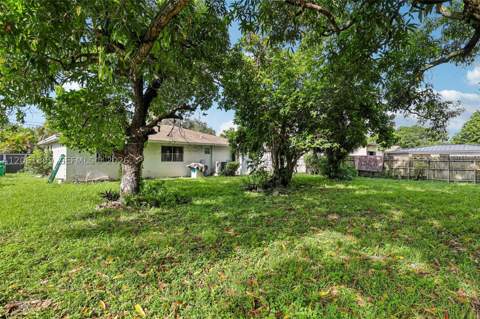 1143 NW 58th St, Miami FL - photo 23 of 27