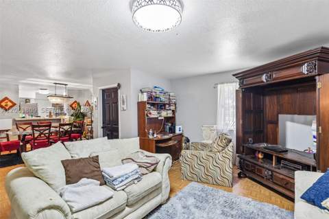 1143 NW 58th St, Miami FL - photo 8 of 27