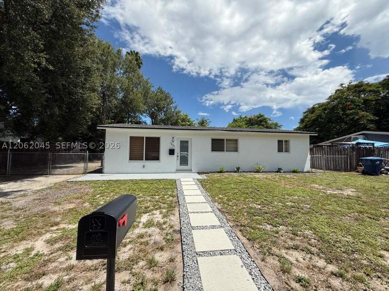 2 bedroom SingleFamilyResidence at 1251 NE 208th Ter, Ives Estates Sec 3, Miami — photo 5