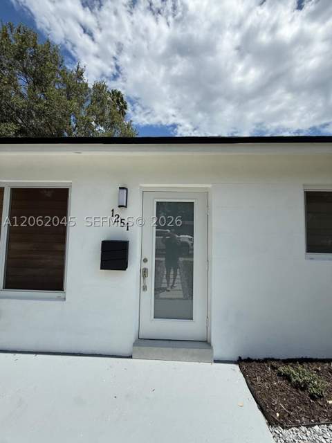 1251 NE 208th Ter, Miami FL - photo 8 of 35