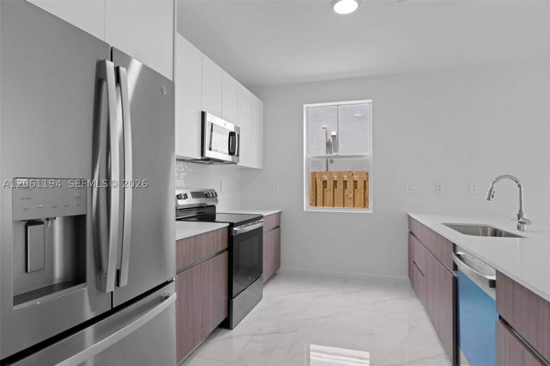 4 bedroom Townhouse at 27350 SW 133rd Path, Sunrise Estates, Homestead — photo 3