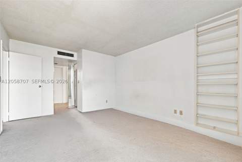 3401 N Country Club Dr 804, Aventura FL - photo 12 of 53