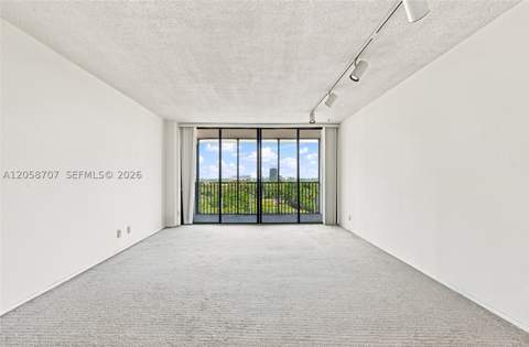 3401 N Country Club Dr 804, Aventura FL - photo 7 of 53