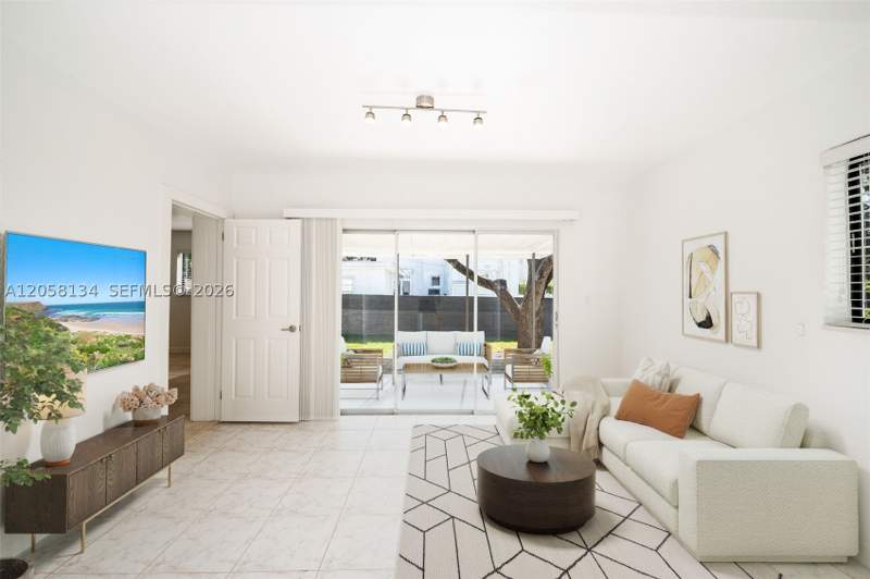 3 bedroom SingleFamilyResidence at 2340 SW 16th St, Vedado, Miami — photo 5
