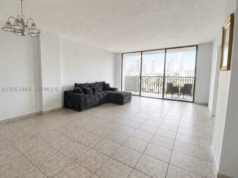 3703 NE 166th St 704, North Miami Beach FL - photo 16 of 40