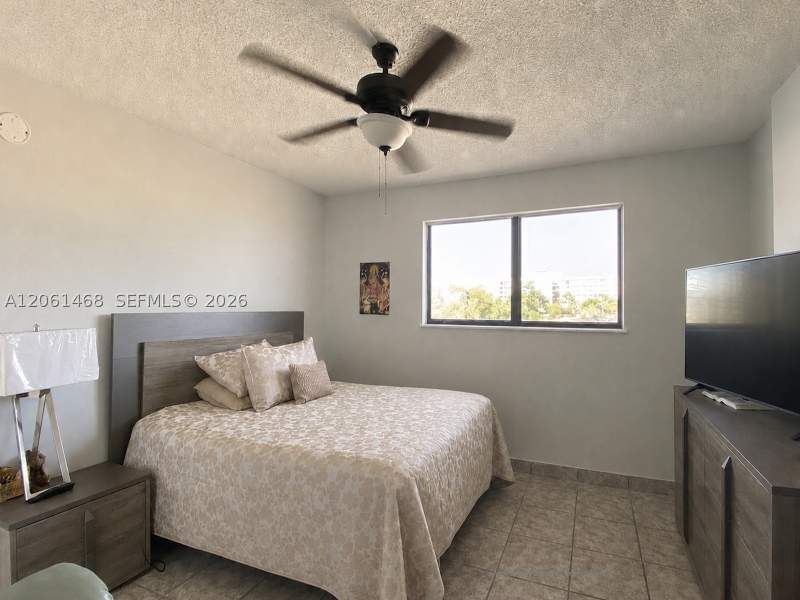 2 bedroom Condominium at 3703 NE 166th St 704, Coral Isle East Condo, North Miami Beach — photo 5