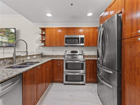 10885 NW 89th Ter 217, Doral FL - photo 12 of 30