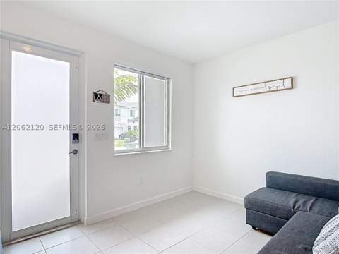 716 SE 14th St, Homestead FL - photo 13 of 60