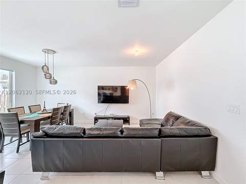 716 SE 14th St, Homestead FL - photo 14 of 60