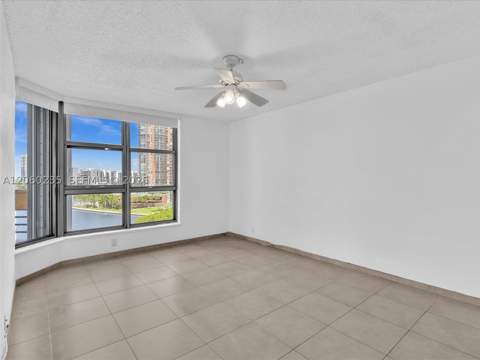 3530 Mystic Pointe Dr 1004, Aventura FL - photo 15 of 65
