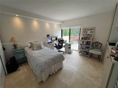 2430 Brickell Avenue, Miami FL - photo 10 of 35