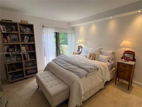 2430 Brickell Avenue, Miami FL - photo 12 of 35