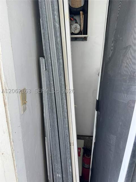 14700 SW 139th Ave 4-40, Miami FL - photo 7 of 17