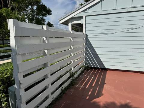 14700 SW 139th Ave 4-40, Miami FL - photo 8 of 17