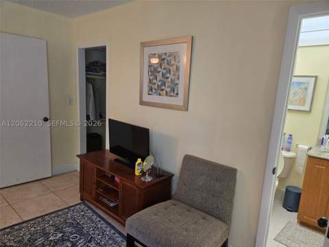 8065 SW 107th Ave 301, Miami FL - photo 13 of 35