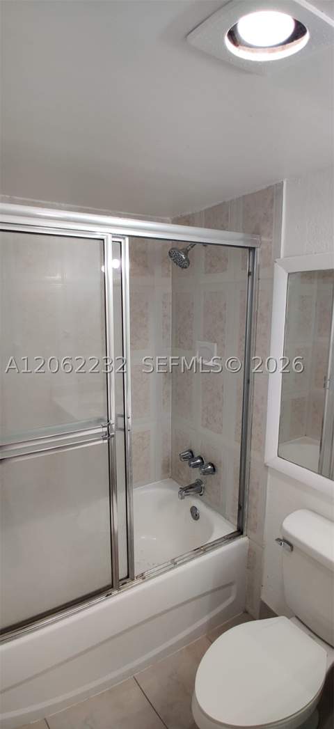 4550 NW 9th St 706E, Miami FL - photo 13 of 49