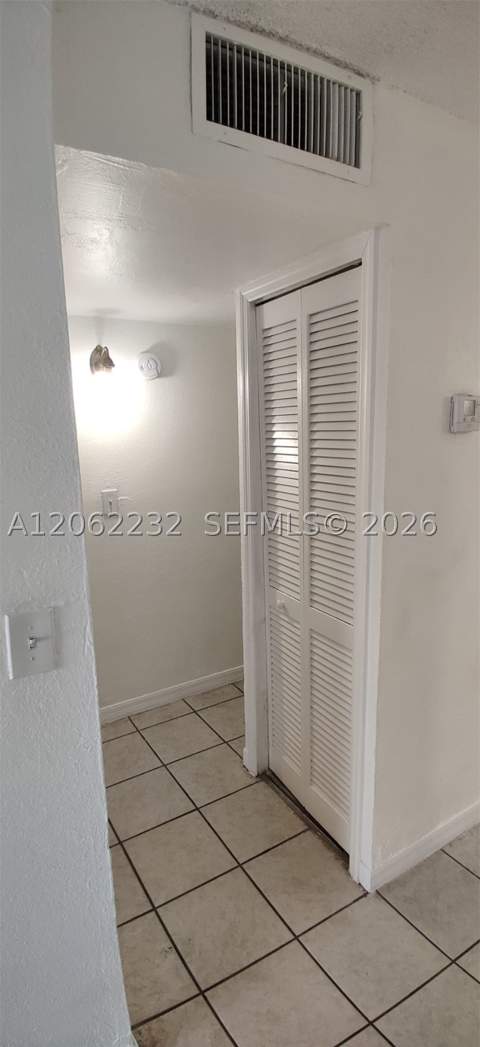 4550 NW 9th St 706E, Miami FL - photo 19 of 49