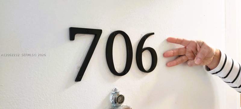 1 bedroom Condominium at 4550 NW 9th St 706E, Yolanda Villas Condo, Miami — photo 2