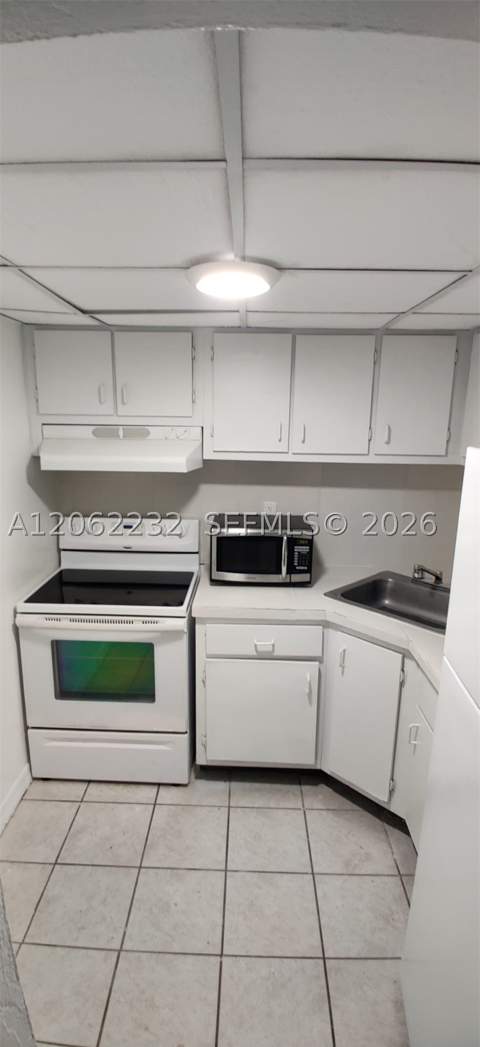 4550 NW 9th St 706E, Miami FL - photo 23 of 49