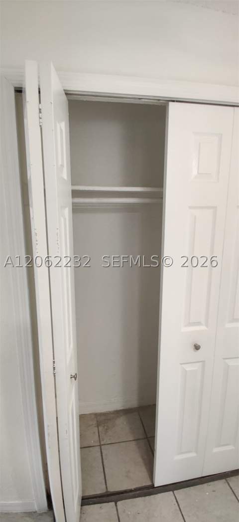 4550 NW 9th St 706E, Miami FL - photo 6 of 49