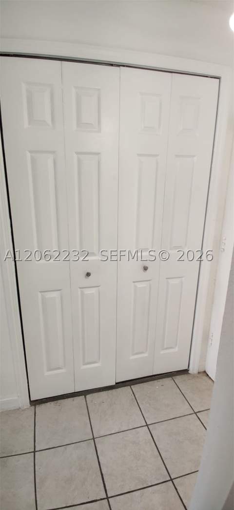 4550 NW 9th St 706E, Miami FL - photo 7 of 49