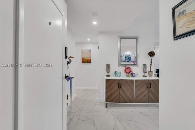 2 bedroom Condominium at 18071 Biscayne Blvd 901, Del Prado Condo, Aventura — photo 3