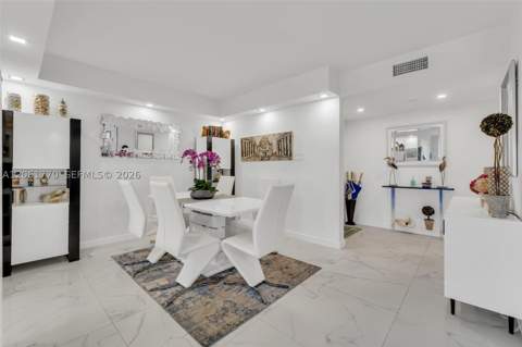 18071 Biscayne Blvd 901, Aventura FL - photo 7 of 43