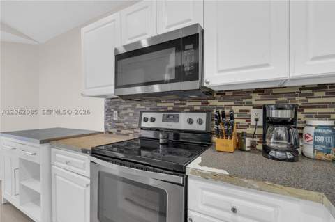 949 SW 7th Pl, Florida City FL - photo 20 of 38