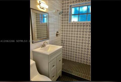 836 10th St 8, Miami Beach FL - photo 22 of 31