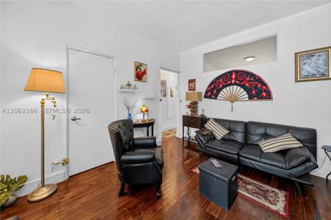 836 10th St 8, Miami Beach FL - photo 8 of 31