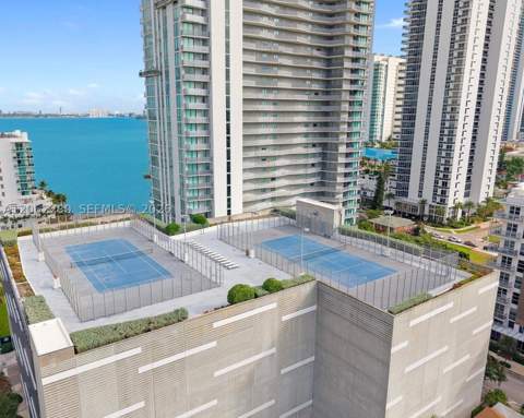 460 NE 28th St 906, Miami FL - photo 9 of 26