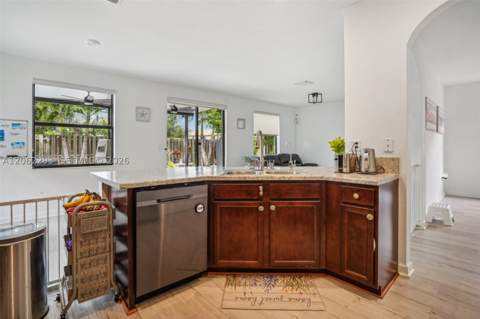 11833 SW 240th Ter, Homestead FL - photo 20 of 86