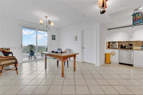 3500 Coral Way Ph-10, Miami FL - photo 7 of 37