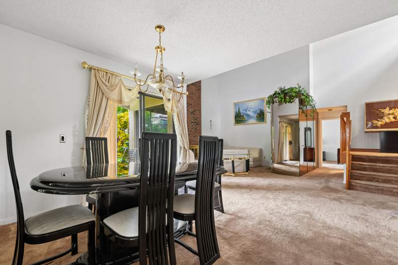 4 bedroom SingleFamilyResidence at 15615 SW 54th Street, Lakes Of The Meadow Sec 4, Miami — photo 3