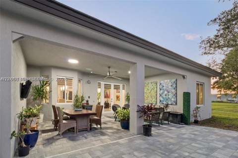 17575 SW 280 Th St, Homestead FL - photo 11 of 49