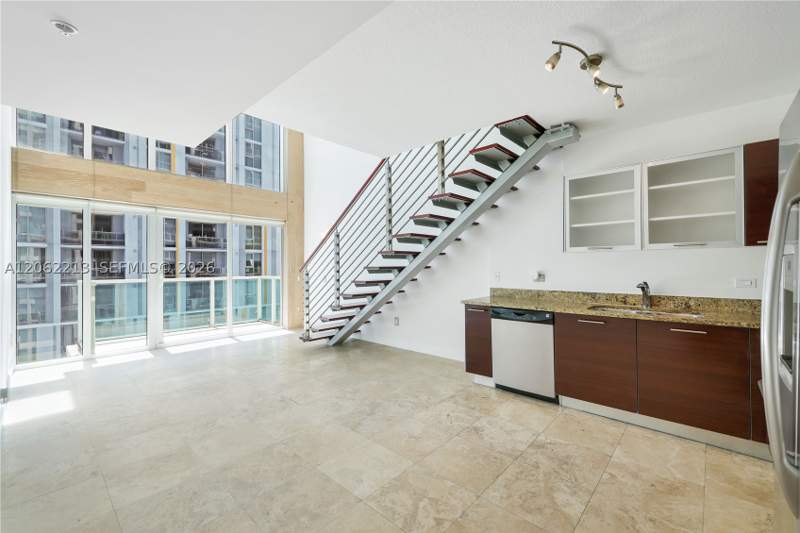 1 bedroom Condominium at 41 SE 5th St 906, Brickell On The River S T, Miami — photo 2