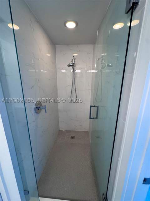 16385 Biscayne Blvd 305, North Miami Beach FL - photo 17 of 43