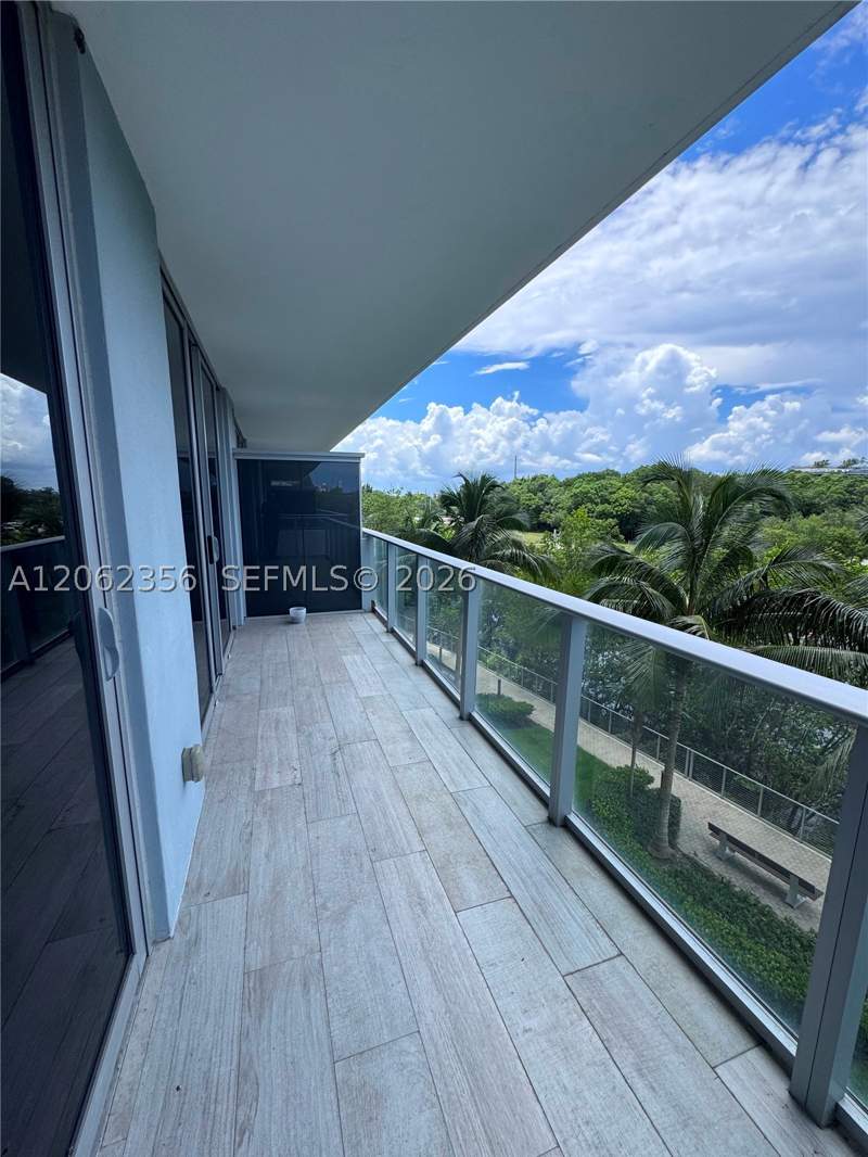 2 bedroom Condominium at 16385 Biscayne Blvd 305, The Harbour North Condo, North Miami Beach — photo 2