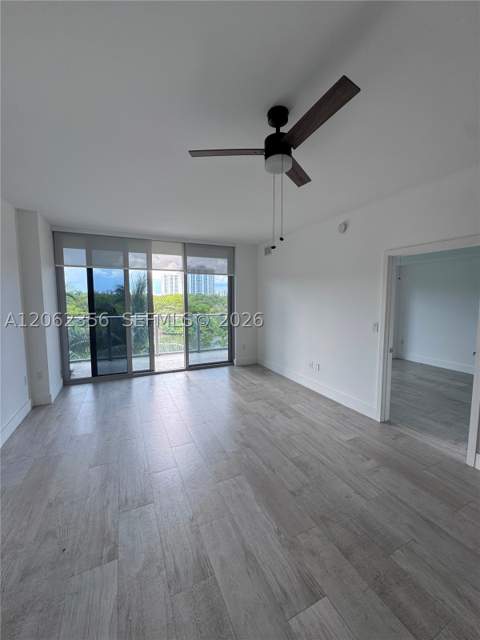 16385 Biscayne Blvd 305, North Miami Beach FL - photo 22 of 43
