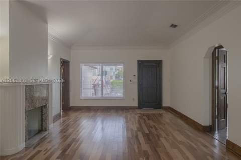 3722 Royal Palm Ave, Miami Beach FL - photo 12 of 61