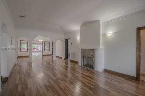 3722 Royal Palm Ave, Miami Beach FL - photo 14 of 61