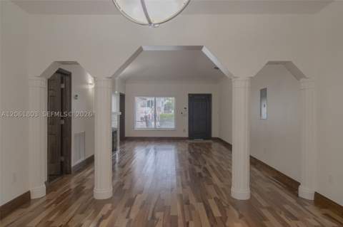 3722 Royal Palm Ave, Miami Beach FL - photo 15 of 61