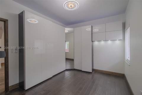 3722 Royal Palm Ave, Miami Beach FL - photo 23 of 61