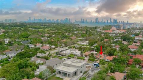 3722 Royal Palm Ave, Miami Beach FL - photo 8 of 61