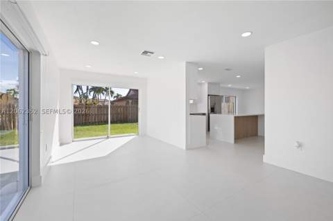 10953 SW 151st Pl, Miami FL - photo 9 of 31