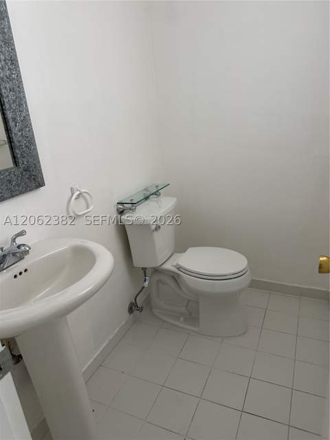 251 Galen Dr 302, Key Biscayne FL - photo 6 of 14