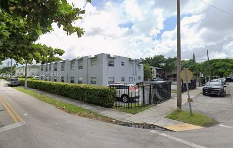 1800 NW 19th St 1, Miami FL - photo 16 of 19