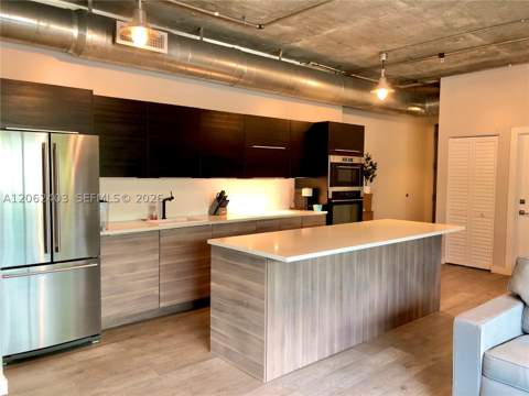 1700 Meridian Ave 303, Miami Beach FL - photo 7 of 14