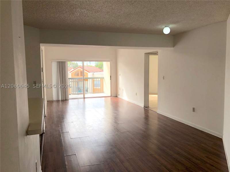 2 bedroom Condominium at 6280 NW 186th St 311, Mediterranean Villas Cond, Hialeah — photo 4