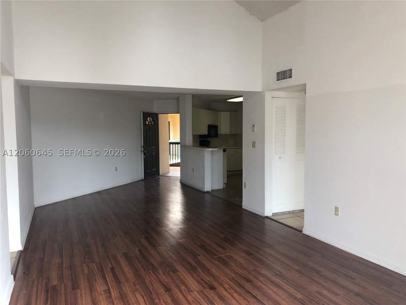 2 bedroom Condominium at 6280 NW 186th St 311, Mediterranean Villas Cond, Hialeah — photo 5